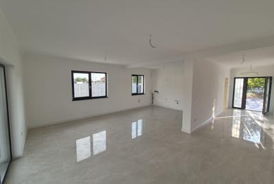 Vilă elegantă, finisată complet, Via Carmina – comision 0 - 4