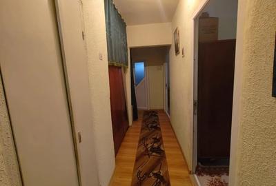 Apartament cu 3 camere decomandat în Orizont - 5