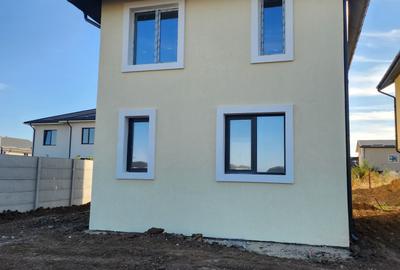 Casa individuala 4 camere-178.000euro-Bragadiru Independentei! - 2