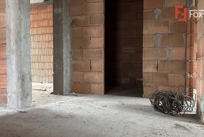 Duplex cu 5 camere cu Canalizare în Dumbrăvița - 7