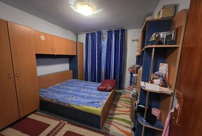 1 Decembrie 1918, 15 minute metrou, Auchan, bloc 1983, 2 gr sanitare - 1