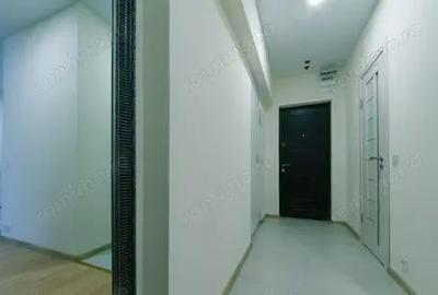 Apartament cu 2 camere decomandat în Tractorul - 8