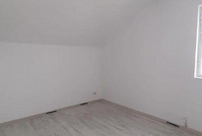 Casă cu 5 camere cu Teren 350 Mp în Central - 4