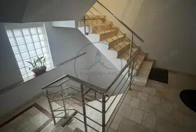 Apartament de vanzare Zona Decebal | Bloc privat, etaj 2 - 5
