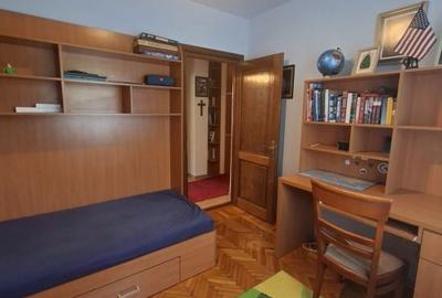 Apartament cu 4 camere în Central - 5