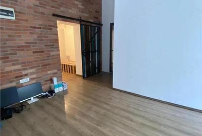 Incgiriez Spatiu Comercial cu intrare din bulevard - 2