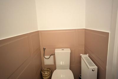 Apartament cu 3 camere decomandat în Tractorul - 12