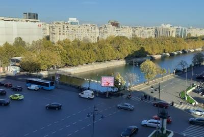 Apartament cu 4 camere decomandat în P-ța Unirii - 14