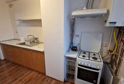 Apartament cu 3 camere decomandat în Bârzești - 3