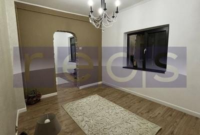 APARTAMENT TIP CASA | 2 CAMERE | RENOVAT | CENTRALA IMOBIL | ZONA DOMENII - 1