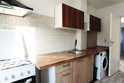 Apartament cu 3 camere decomandat în Central - 2