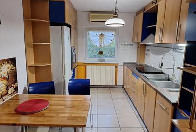 Proprietar, inchiriez apartament 4 cam + garaj. - 1