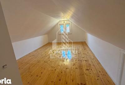 Casă cu 5 camere cu Teren 350 Mp în Soarelui - 9