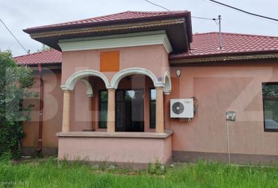 Casă cu 3 camere cu Teren 1138 Mp în Corbii Mari - 5