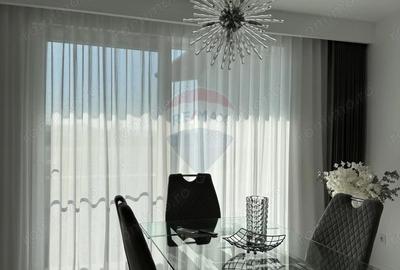 Apartament cu 4 camere decomandat în Central - 1