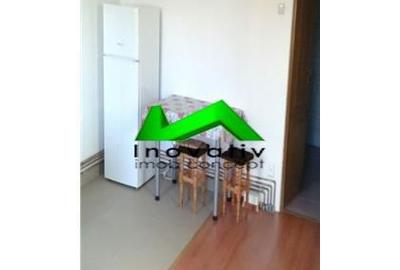 Apartament cu 3 camere decomandat în Gușterița - 8