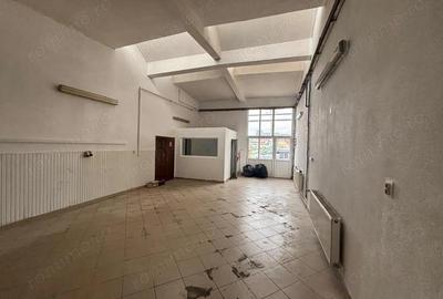 Hala + birou, spre inchiriere, in 7 Noiembrie - 2