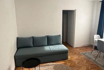 Apartament cu 2 camere semidecomandat, mobilat în Andrei Mureșanu