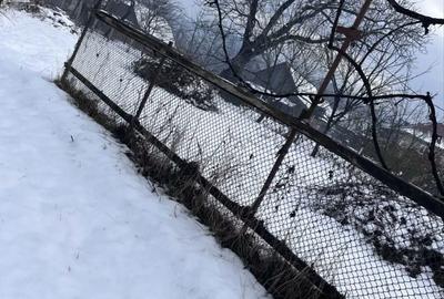 Casă cu 4 camere în Zăbala