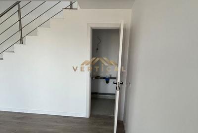 Casă cu 4 camere cu Teren 320 Mp în Berceni - 3