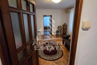 Apartament cu 2 camere, semidecomandat,centrala ,zona Dambovita - 7