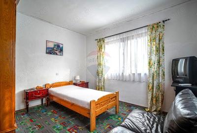 Casă cu 5 camere cu Garaj în Filipeștii de Pădure - 2