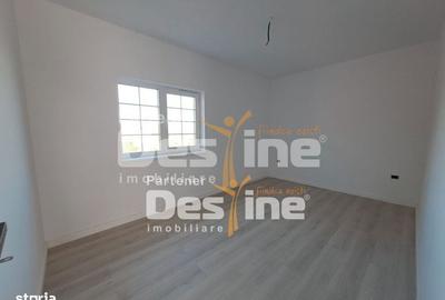 Casă cu 4 camere în Valea Adâncă - 1