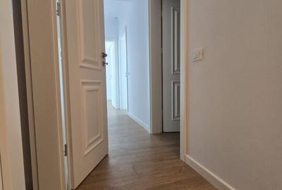 Vanzare vila 4 camere Tunari - 10