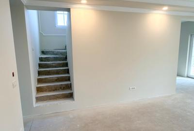 Duplex cu 5 camere cu Canalizare în Dumbrăvița - 13