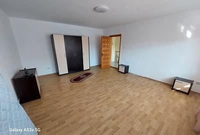 CLĂDIRE STRADALĂ DE ÎNCHIRIAT – MULTIDOMENIU - 3