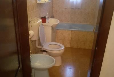 Casă cu 6 camere cu Teren 500 Mp în Moșnița Veche - 3