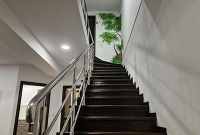 Casă cu 3 camere cu Canalizare în Central - 25