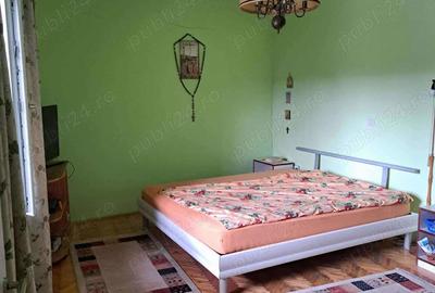 Casa cu 5 camere de vanzare , 14 MAI , 128.000 euro neg. - 2