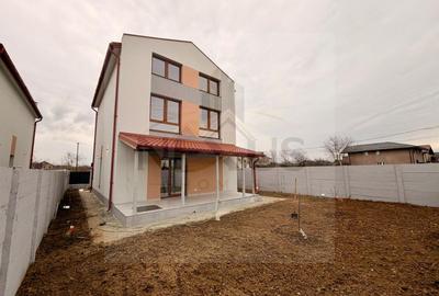 Casă individuală cu 5 camere cu Canalizare în Berceni - 4