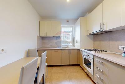 Apartament cu 2 camere decomandat în Tractorul - 5