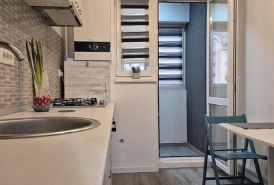 Garsonieră decomandată în Apărătorii Patriei - 1