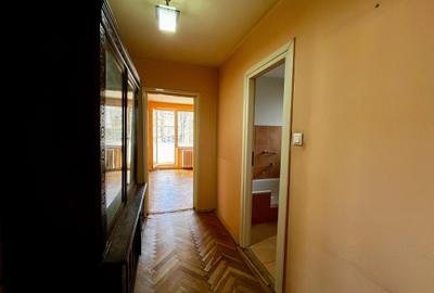 Apartament cu 4 camere decomandat în Central - 1