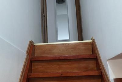 Apartament cu 2 camere decomandat în Podu Roș - 8