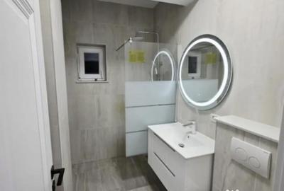 Apartament cu 3 camere decomandat în Central - 8