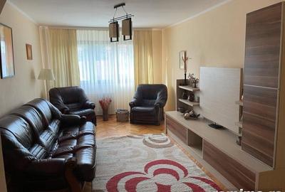 Apartament cu 3 camere în Universitate - 2