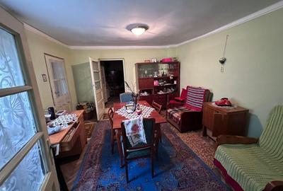 Casă individuală cu 7 camere cu Canalizare în Tomis II - 3