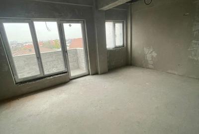 Apartament cu 3 camere decomandat în Cârcea - 3
