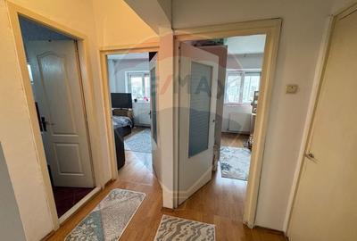 Apartament de vanzare - 4 camere- decomandat-Bistrita Lac - 11