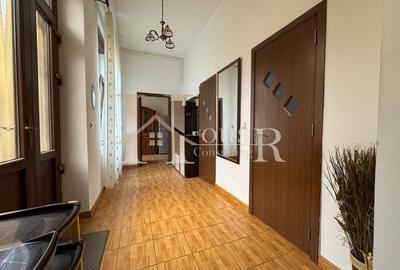 Cladire istorica.Centrala proprie.Curte amenajata cu spatiu verde - 14