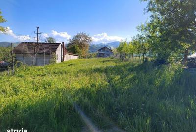 Teren de 812 mp, în Central - 2