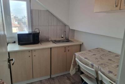 Inchiriez garoniera auchan titan ozana 1 decembrie - 2