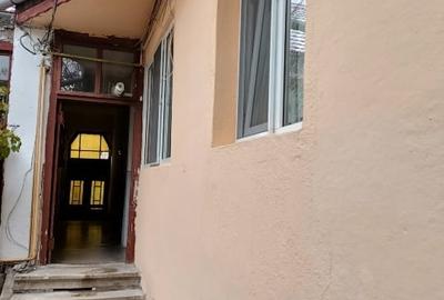 Aparatament la casă în zona Sinaia - 1