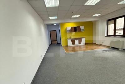 Spatiu Comercial/spatiu de birouri, de inchiriat, 250mp, zon Spatiu Comercial/spatiu de birouri, de inchiriat, 250mp, zon - 4