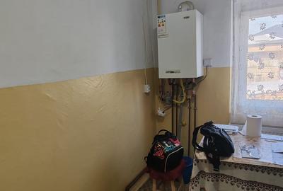 Comuna Pantelimon centru, langa scoala - 1