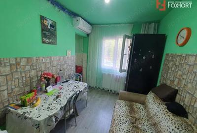 Apartament cu 4 camere decomandat, mobilat în Dacia - 18